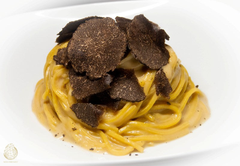 Tajarin, mascarpone, caffè e Tartufo Nero Pregiato