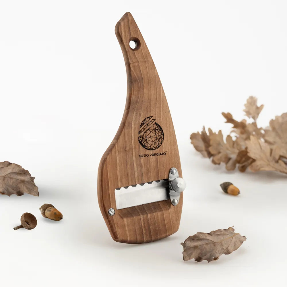 Gourmet Truffle Slicer in Walnut Wood, Smooth Blade