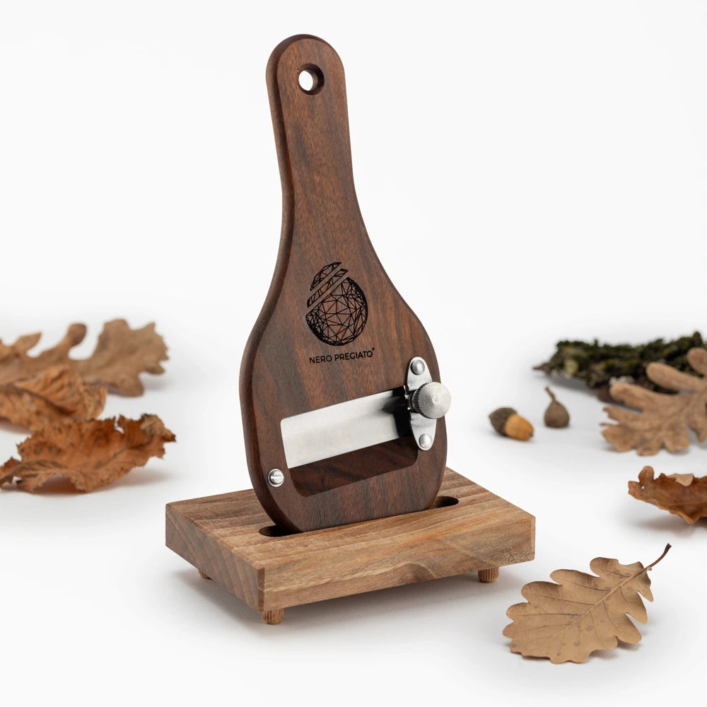 Affetta Tartufi in legno massello di Ovangkol, lama Liscia