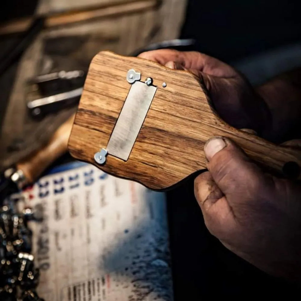 Affetta Tartufi in legno di Ulivo, lama Liscia