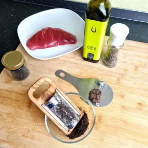 6 Tagliata di manzo con funghi e Tartufo Nero Pregiato