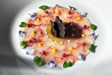 Carpaccio agrumato di gamberi rossi tartufo nero pregiato Erika Galinberti logo