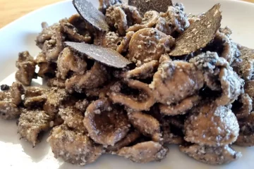 Orecchiette di grano arso con Tartufo Nero Pregiato 6 risultato