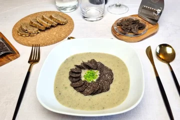 Crema di Cavolfiore al Tartufo Nero Pregiato