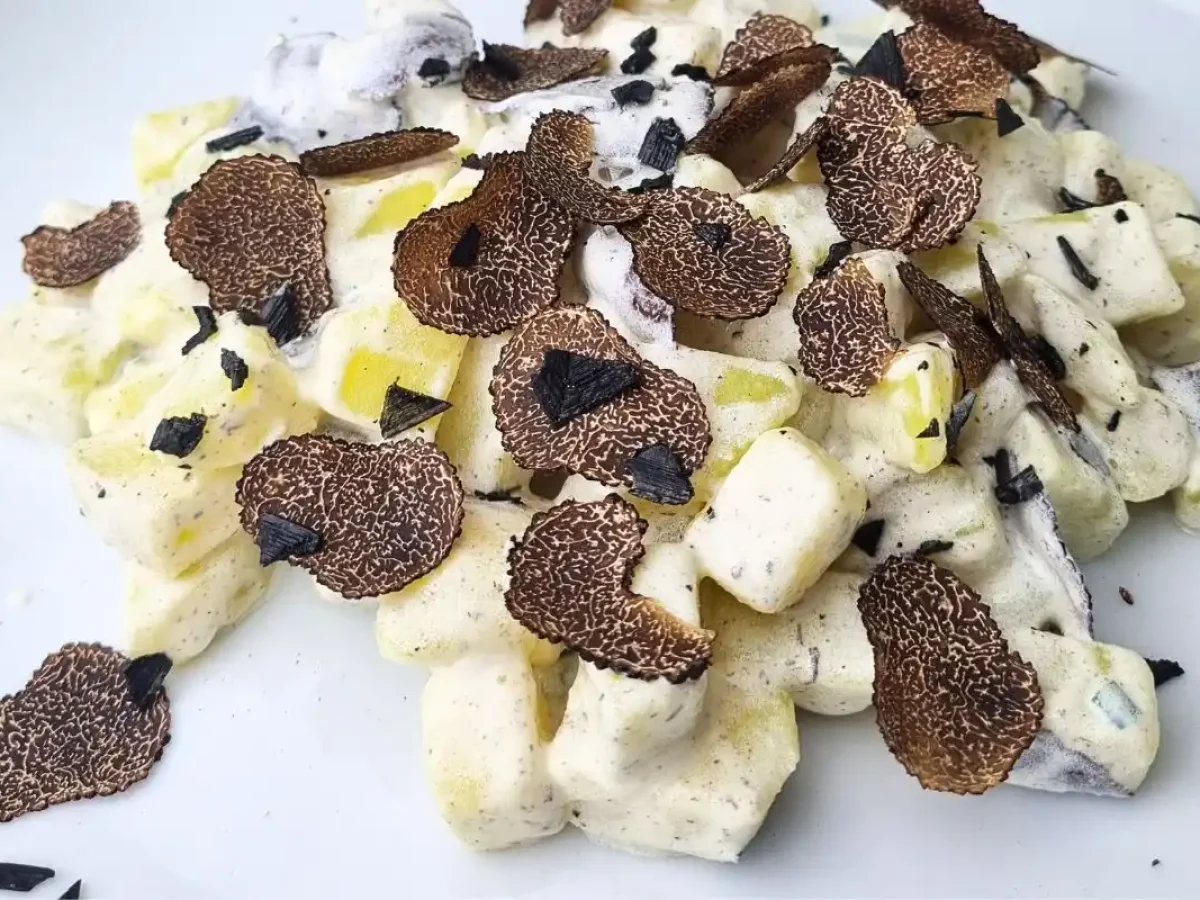 Insalata di patate e Tartufo Nero Pregiato