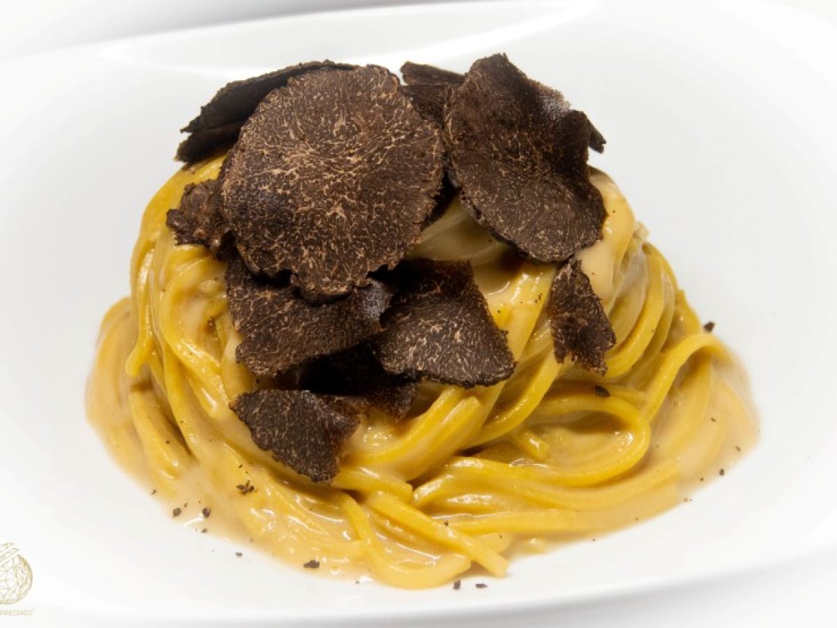 TAJARIN MASCARPONE CAFFE E TARTUFO NERO PREGIATO Irene Cattaneo io cheff